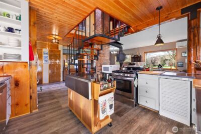 471 Barr Road , Grays River, WA 98621 - Photo 9