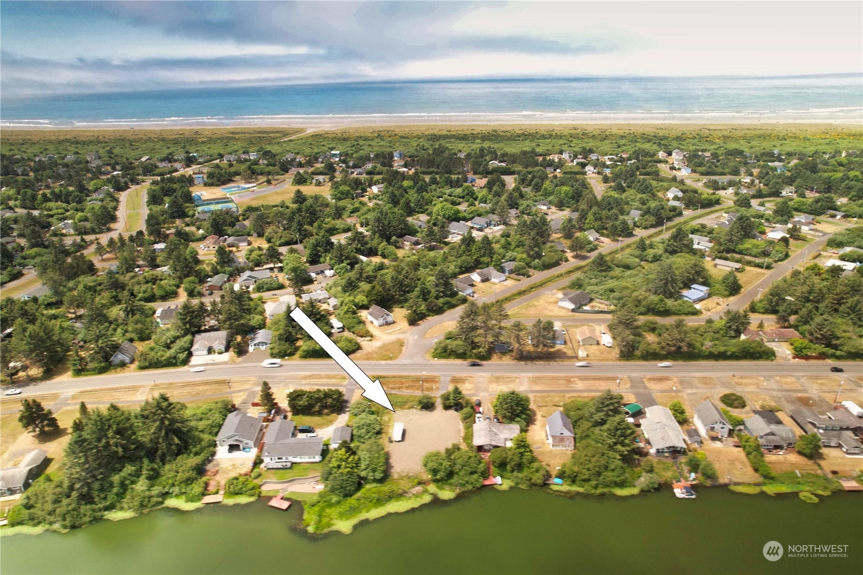 212 Point Brown Avenue NE, Ocean Shores, WA 98569