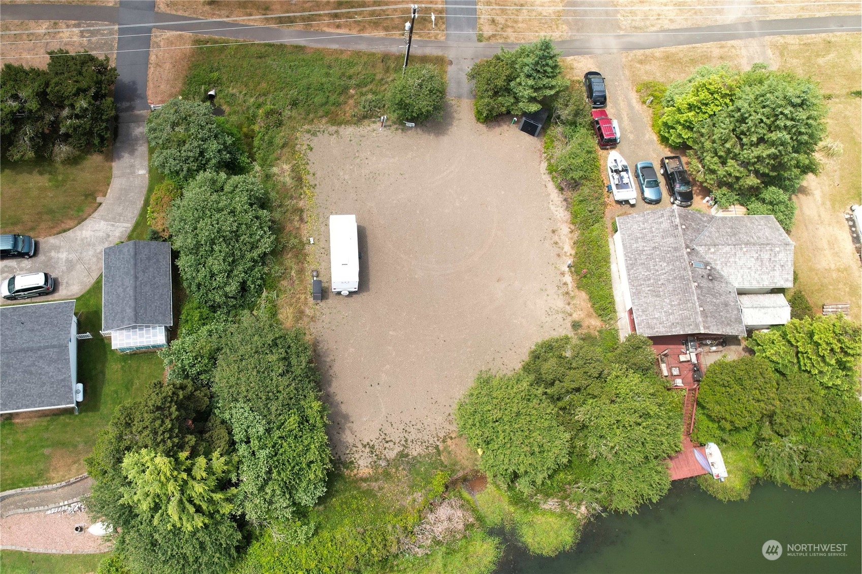 212 Point Brown Avenue NE, Ocean Shores, WA 98569