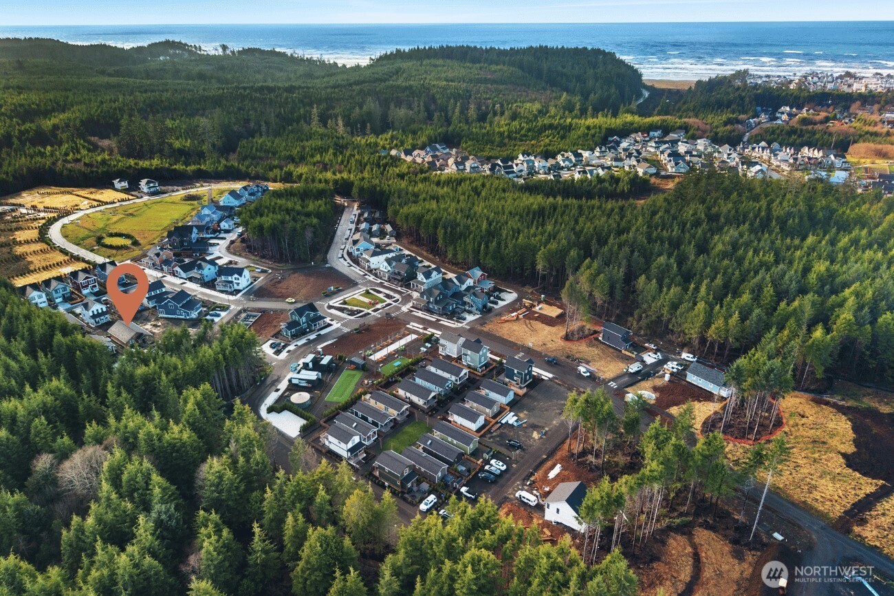 24 Switchback Lane , Pacific Beach, WA 98571