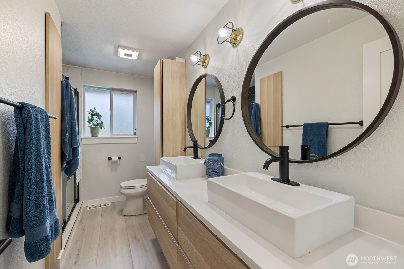 4503 Sunset Drive W, University Place, WA 98466