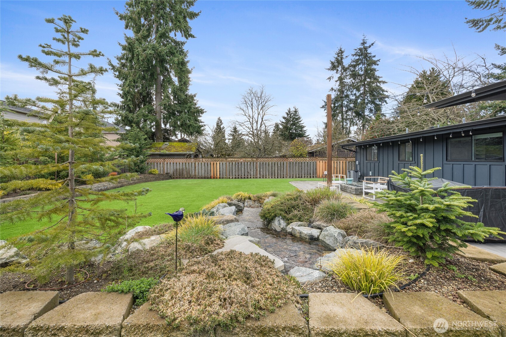4503 Sunset Drive W, University Place, WA 98466