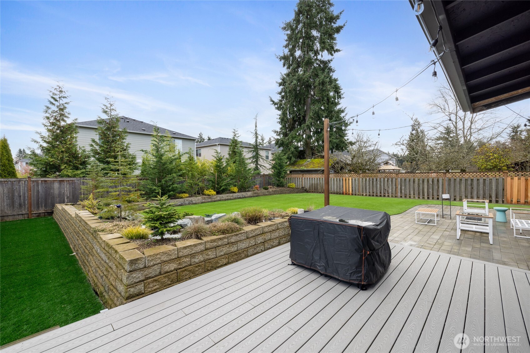 4503 Sunset Drive W, University Place, WA 98466