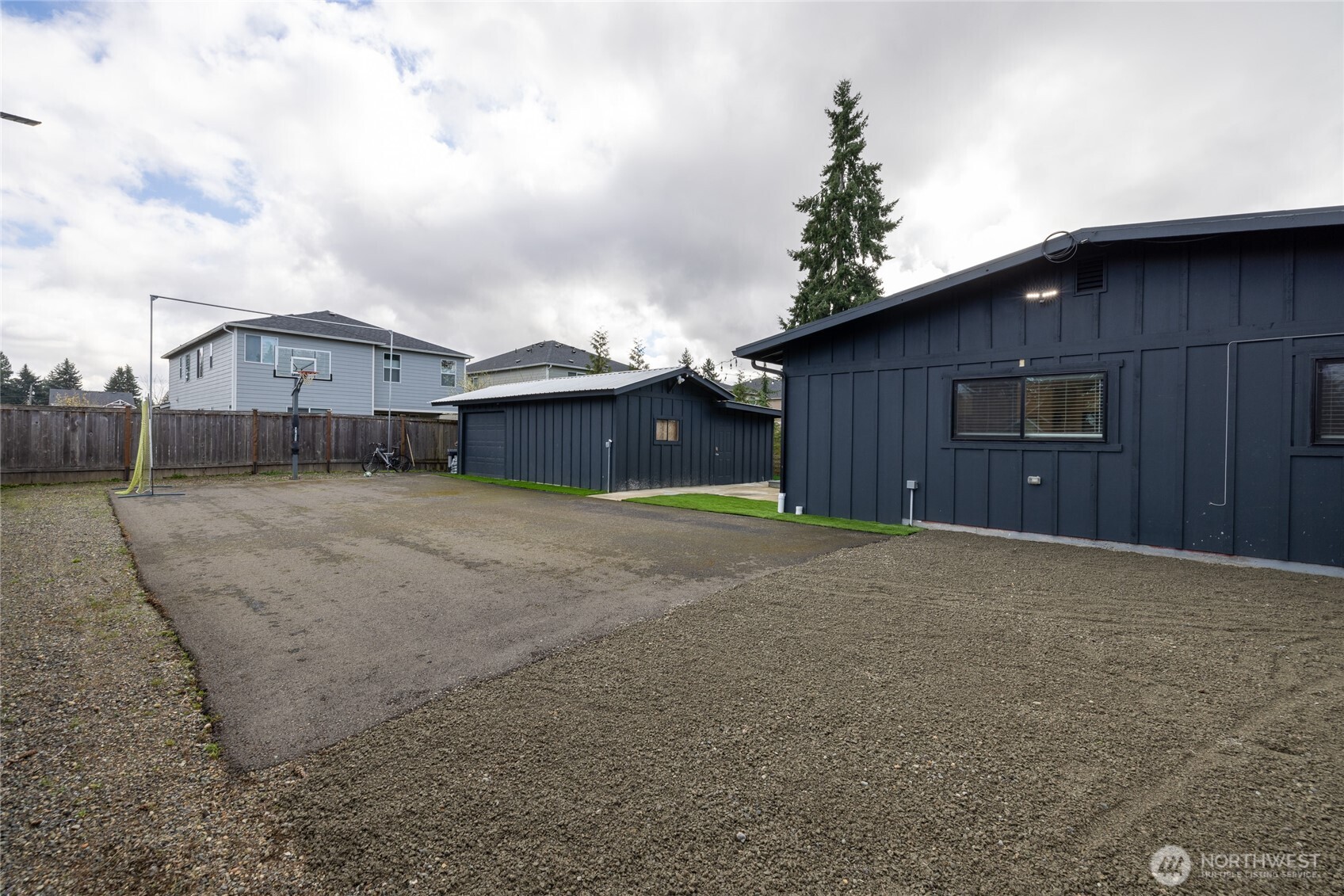 4503 Sunset Drive W, University Place, WA 98466