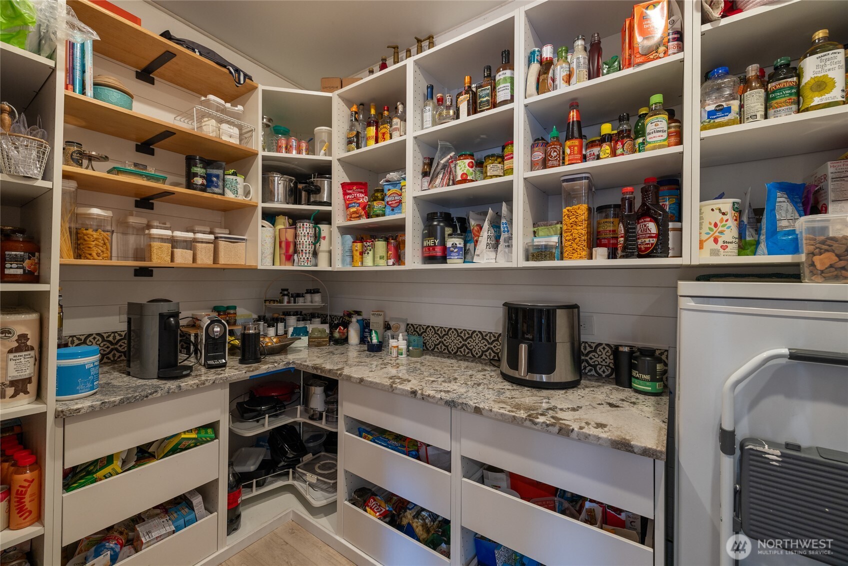 4503 Sunset Drive W, University Place, WA 98466