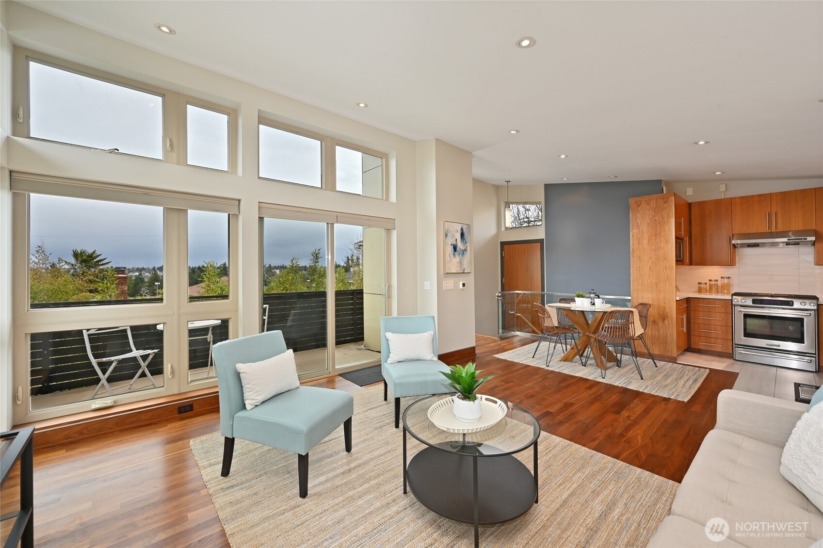 8218 2nd Avenue NE ##B, Seattle, WA 98115