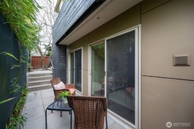 8218 2nd Avenue NE ##B, Seattle, WA 98115 - Photo 27