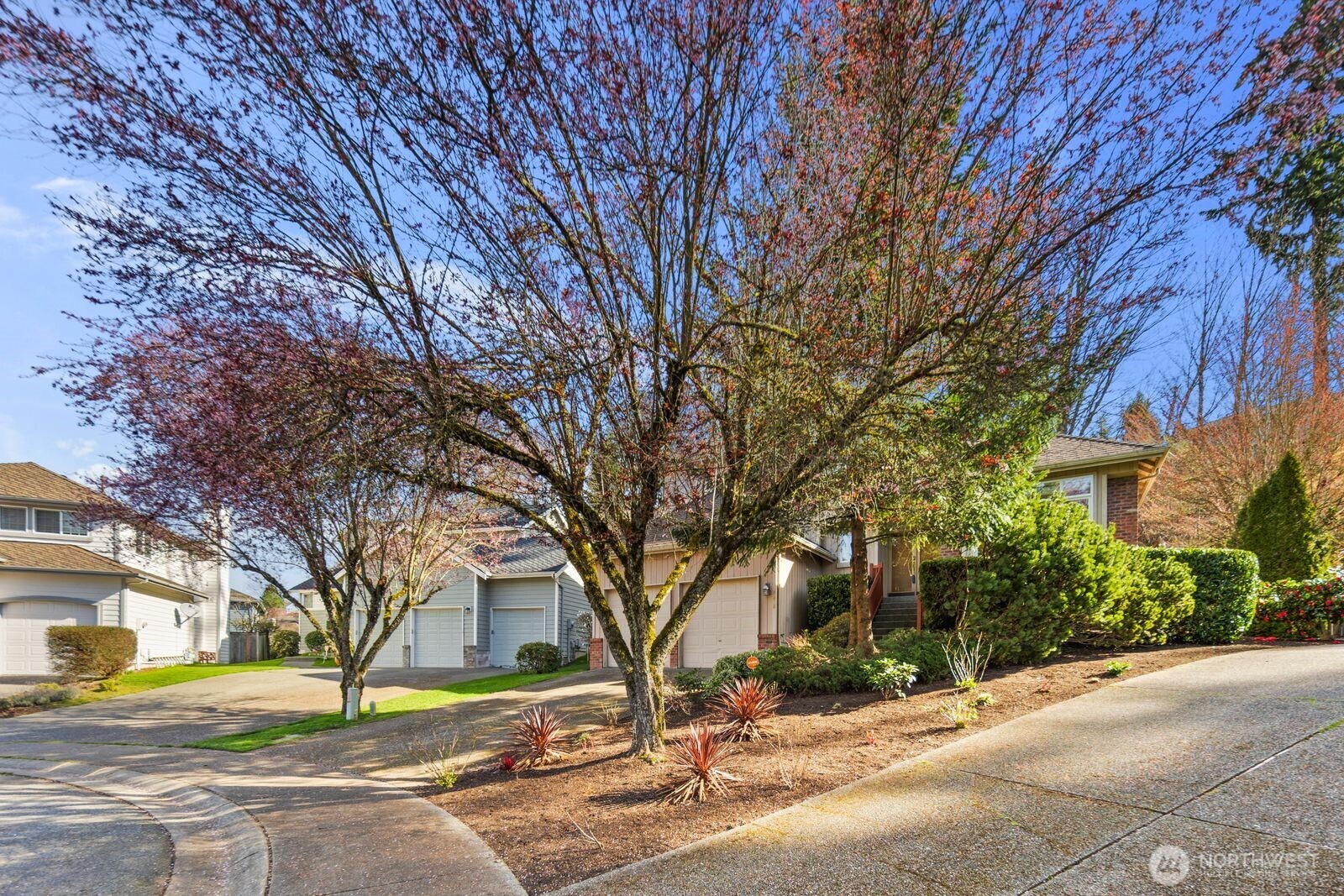 8218 126th Place SE, Newcastle, WA 98056