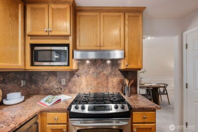 8218 126th Place SE, Newcastle, WA 98056 - Photo 12