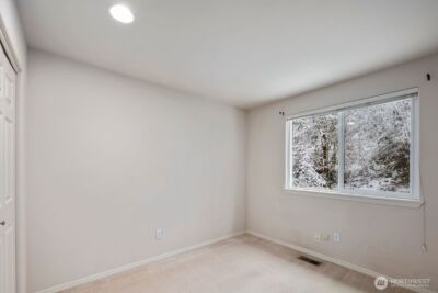 8218 126th Place SE, Newcastle, WA 98056 - Photo 32