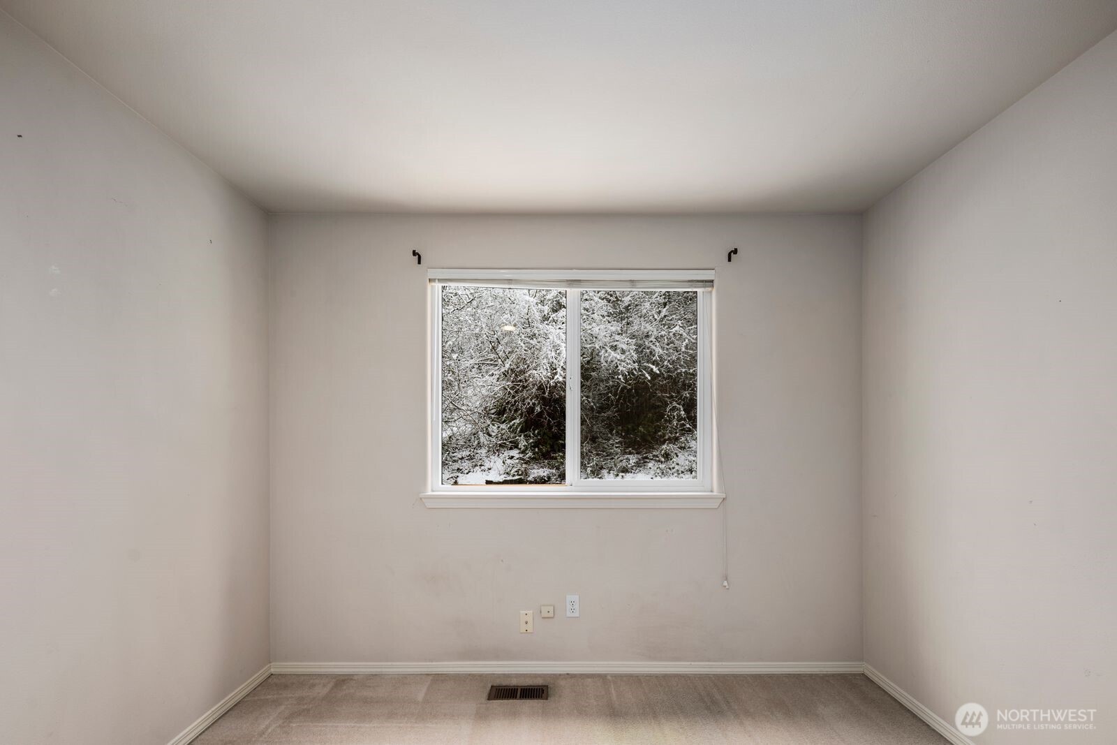 8218 126th Place SE, Newcastle, WA 98056