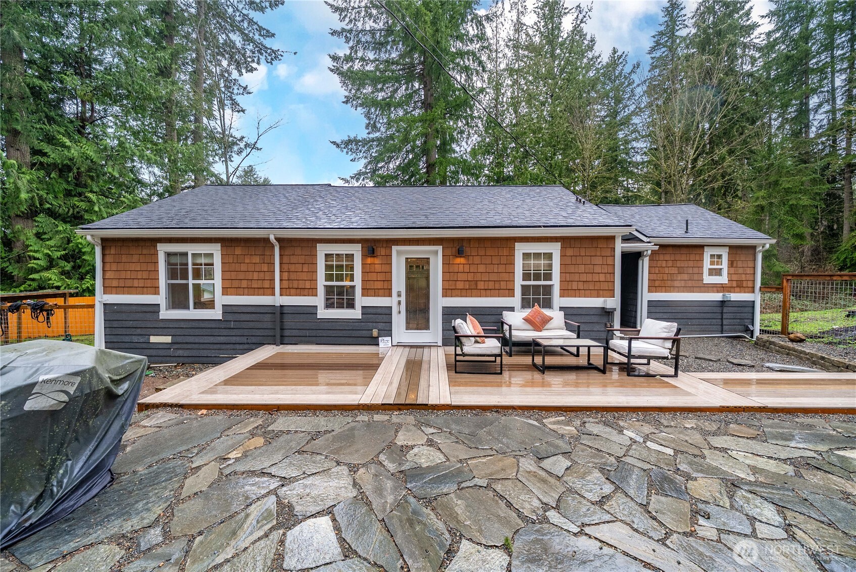 26510 SE 172nd Street , Issaquah, WA 98027