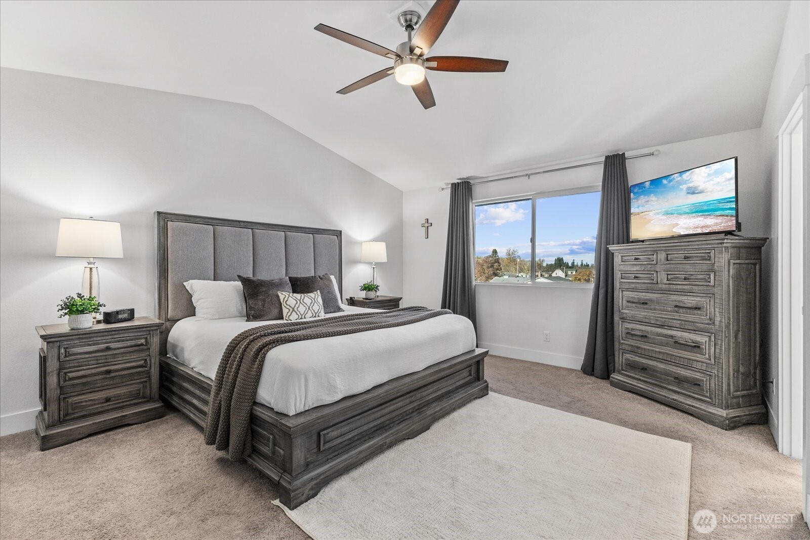 3359 Terry Lane , Enumclaw, WA 98022