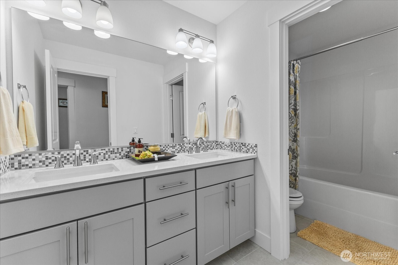 3359 Terry Lane , Enumclaw, WA 98022