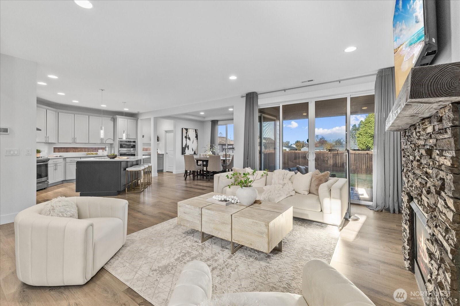 3359 Terry Lane , Enumclaw, WA 98022