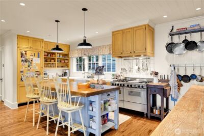 406 Galer Street , Seattle, WA 98109 - Photo 9