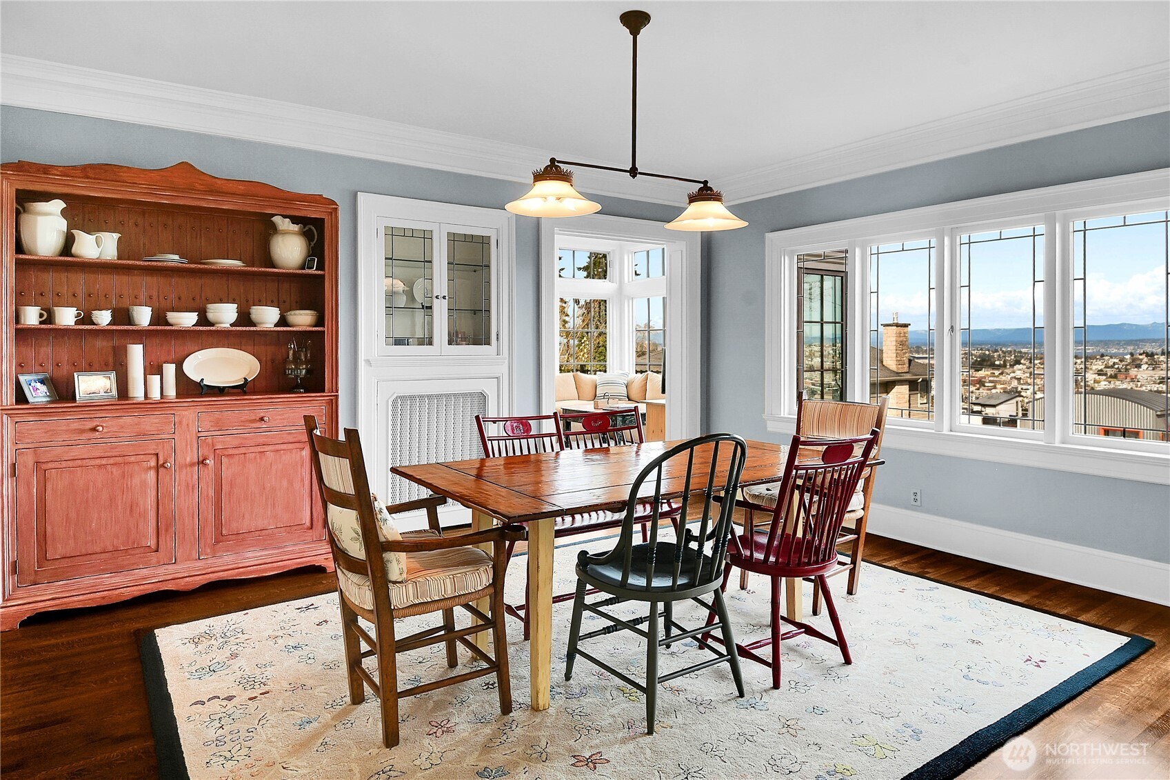 406 Galer Street , Seattle, WA 98109