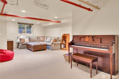 406 Galer Street , Seattle, WA 98109 - Photo 34