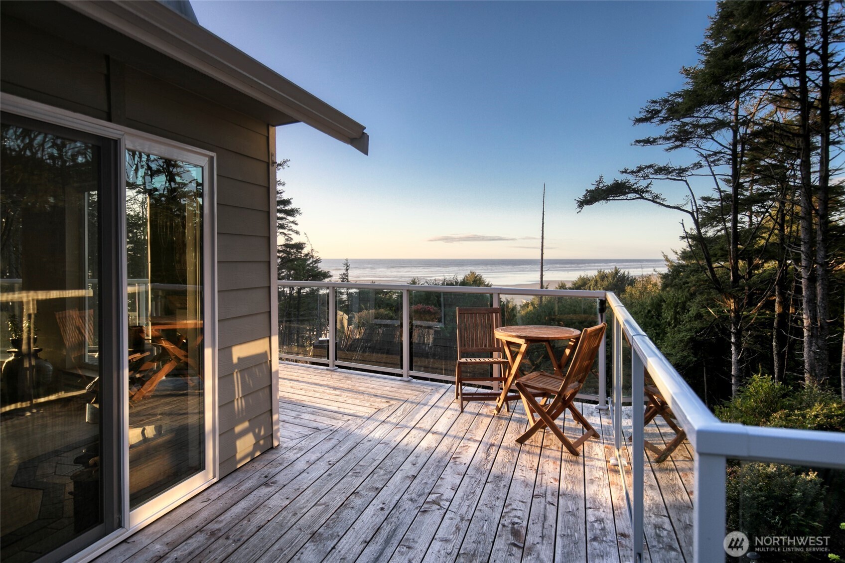 16 Koala Lane , Pacific Beach, WA 98571
