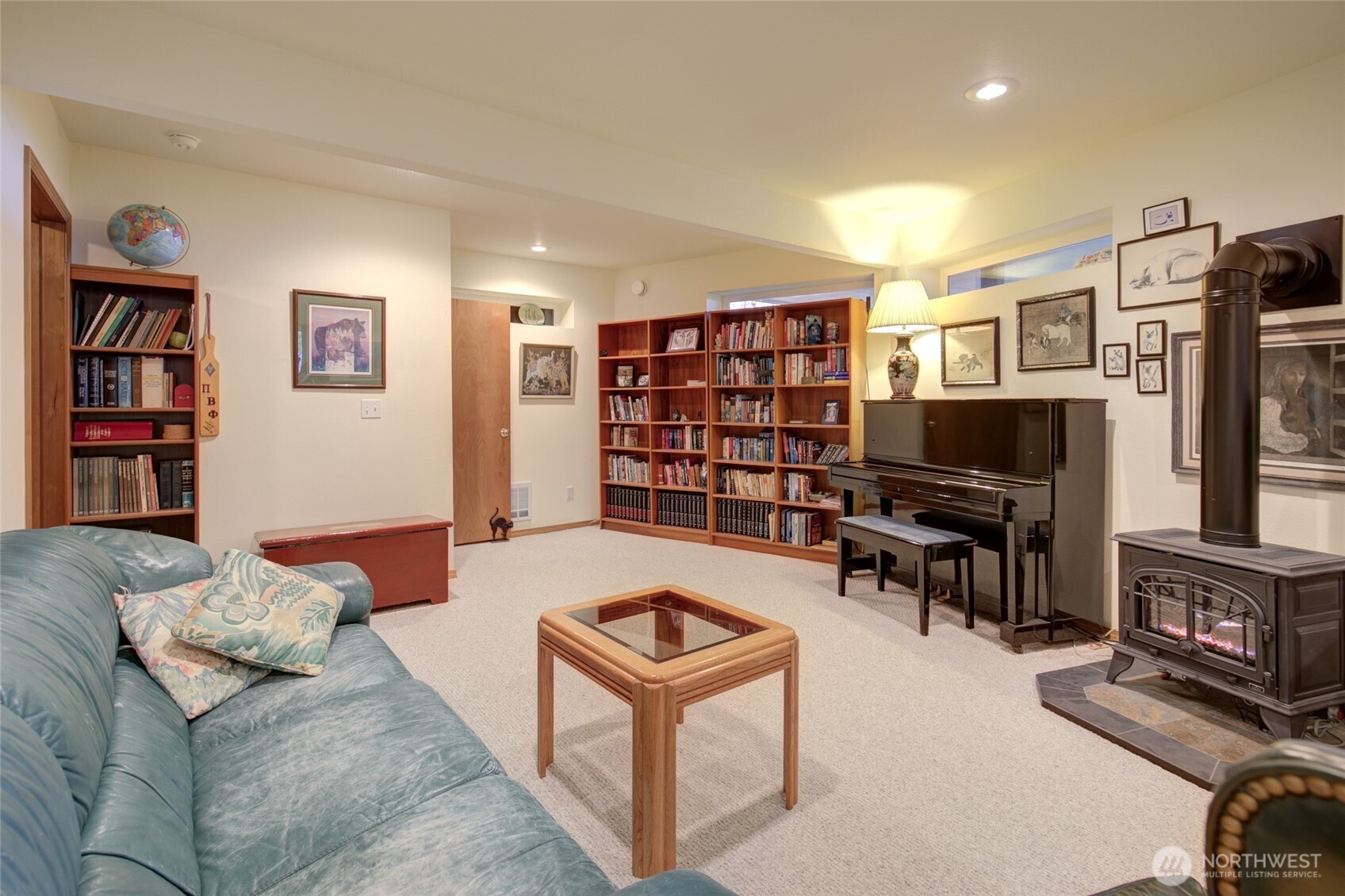 16 Koala Lane , Pacific Beach, WA 98571
