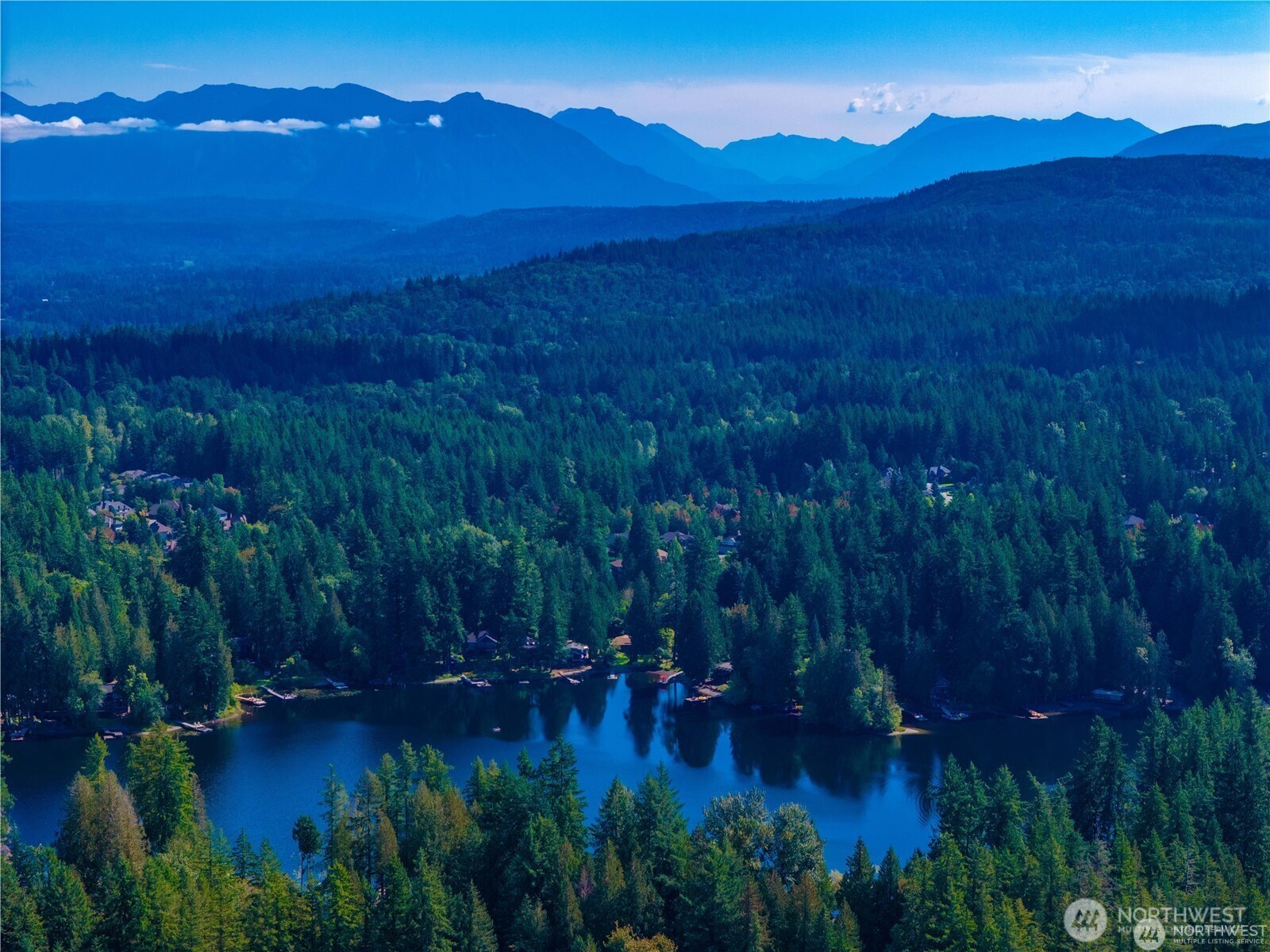 25010 SE 17th Street , Sammamish, WA 98075