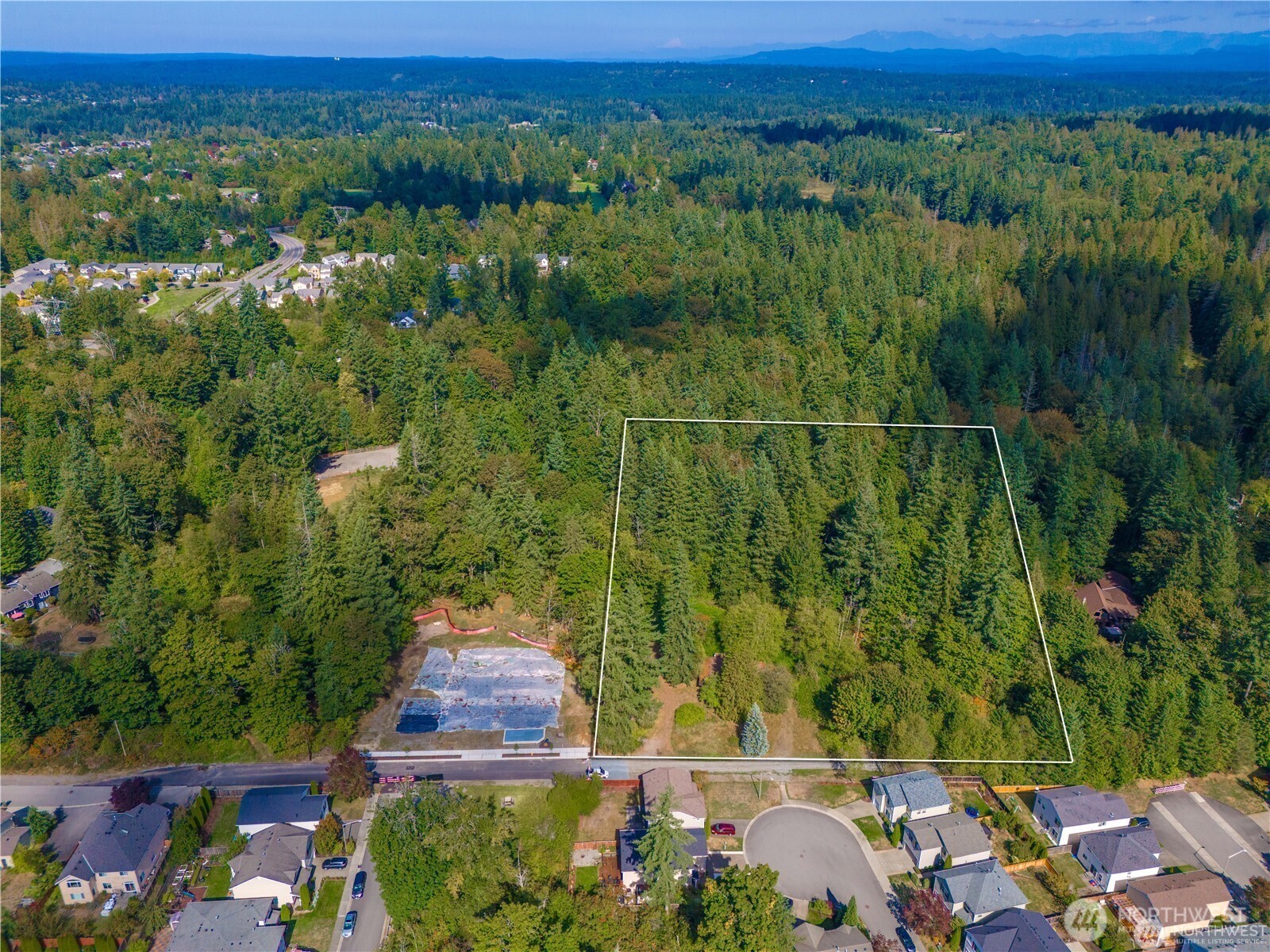 25010 SE 17th Street , Sammamish, WA 98075