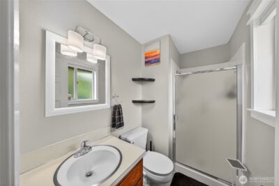 580 SW 3rd Avenue , Oak Harbor, WA 98277-5111 - Photo 18