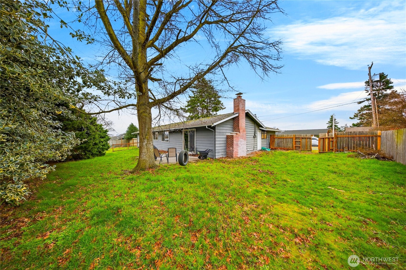 580 SW 3rd Avenue , Oak Harbor, WA 98277-5111