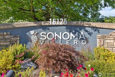 16125 Juanita Woodinville Way NE #403, Bothell, WA 98011 - Photo 2