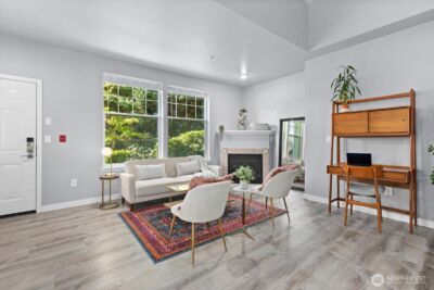 16125 Juanita Woodinville Way NE #403, Bothell, WA 98011 - Photo 4