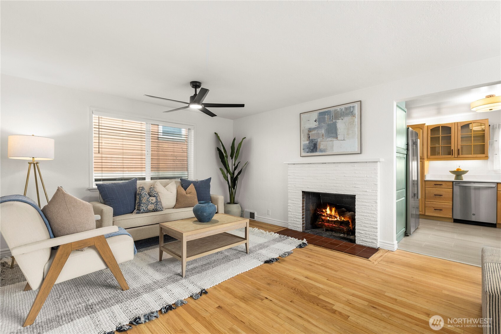 14052 Midvale Avenue N, Seattle, WA 98133