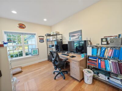 12811 Kapowsin Highlands Drive E, Graham, WA 98338 - Photo 18