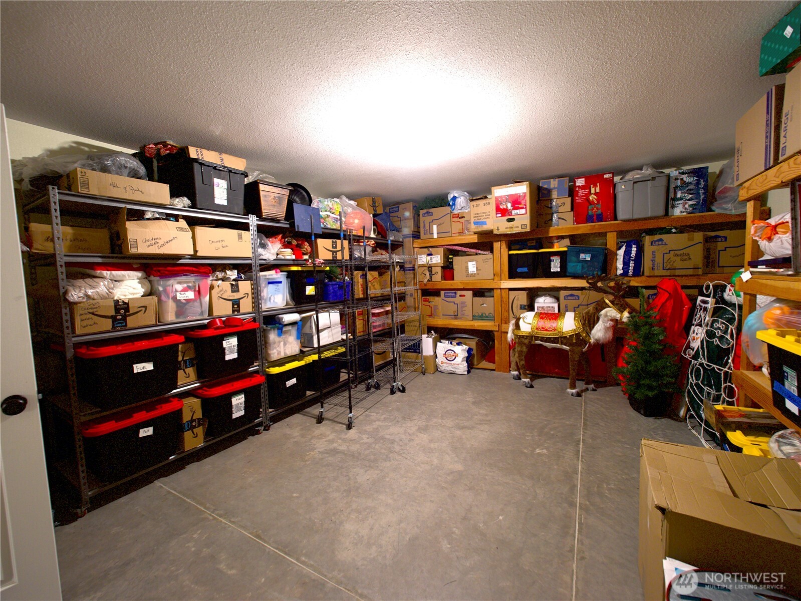 12811 Kapowsin Highlands Drive E, Graham, WA 98338