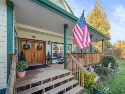 12811 Kapowsin Highlands Drive E, Graham, WA 98338 - Photo 3