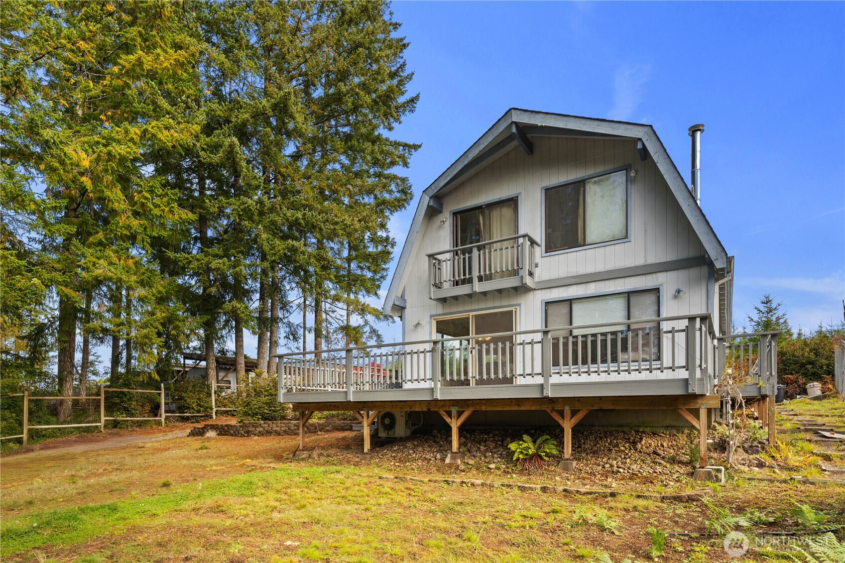 350 Olympic Drive E, Grapeview, WA 98546