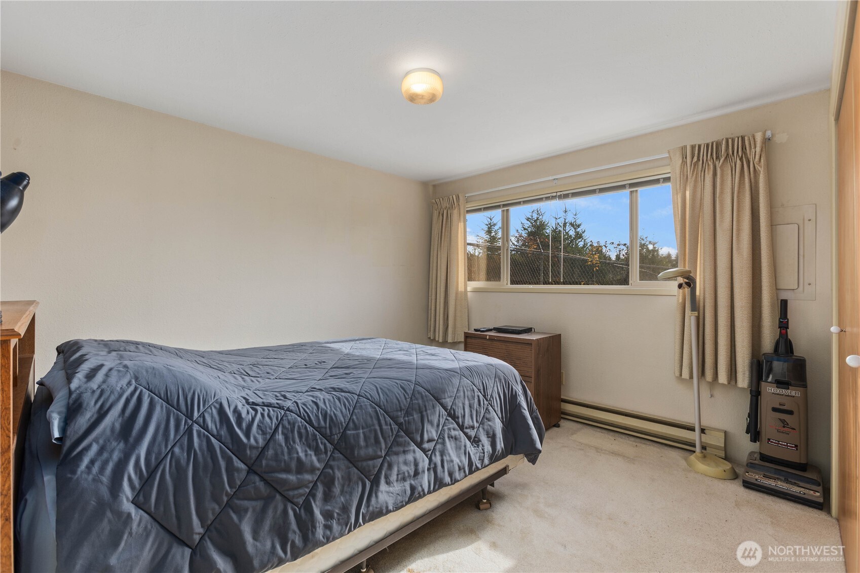 350 Olympic Drive E, Grapeview, WA 98546