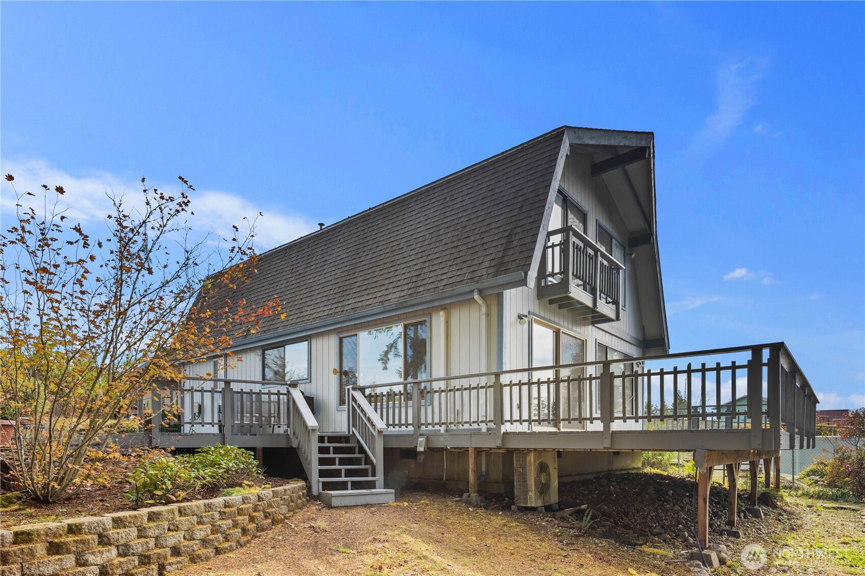 350 Olympic Drive E, Grapeview, WA 98546