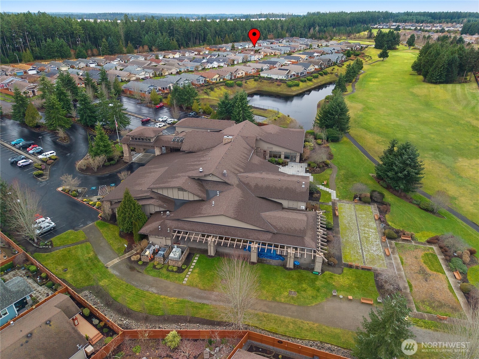 8228 Bainbridge Loop NE, Lacey, WA 98516