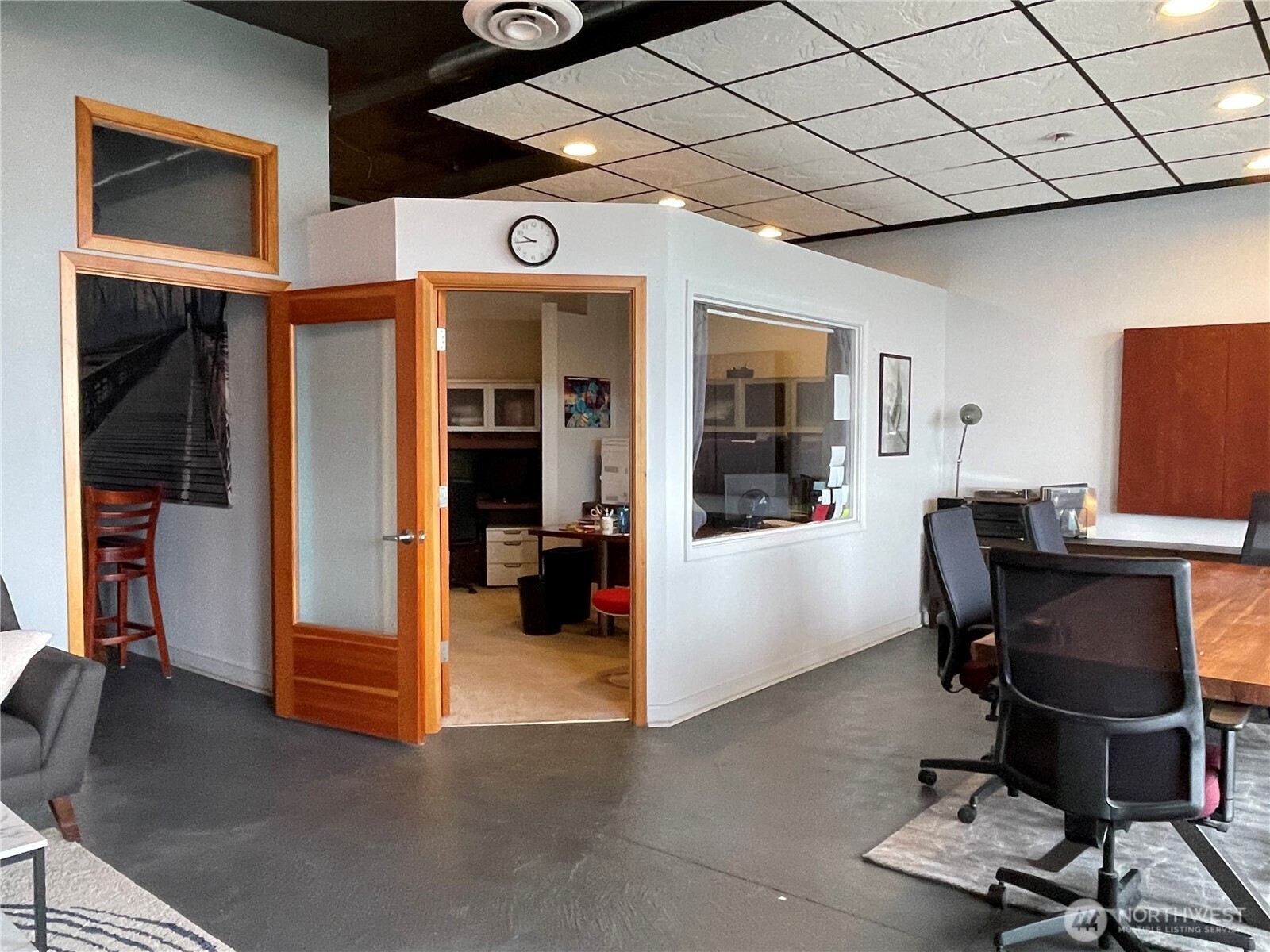 6044 Seaview Avenue NW #102, Seattle, WA 98107