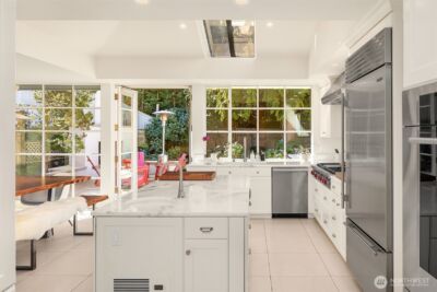 453 McGilvra Boulevard E, Seattle, WA 98112 - Photo 12