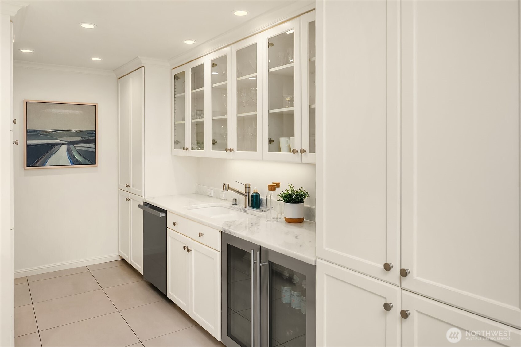 453 McGilvra Boulevard E, Seattle, WA 98112