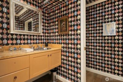 453 McGilvra Boulevard E, Seattle, WA 98112 - Photo 19