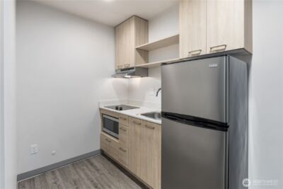 4046 8th Avenue NE, Seattle, WA 98105 - Photo 14