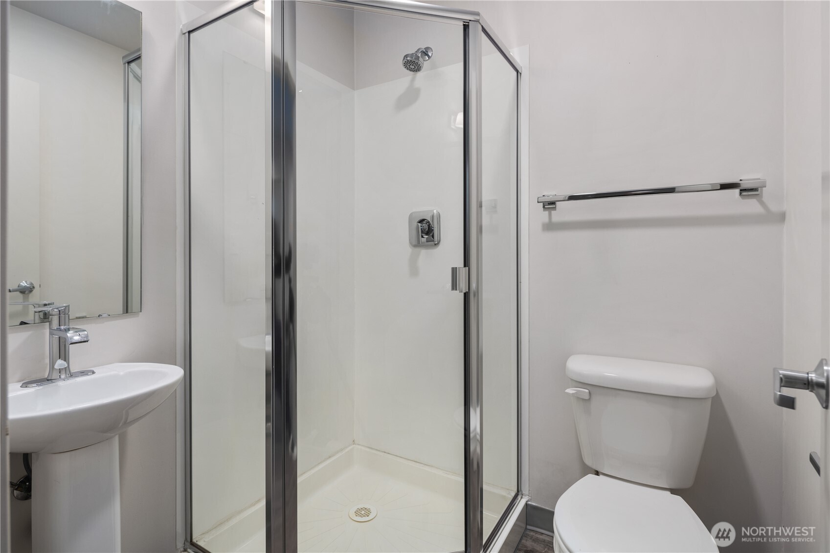 4046 8th Avenue NE, Seattle, WA 98105