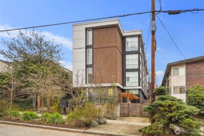 4046 8th Avenue NE, Seattle, WA 98105 - Photo 4