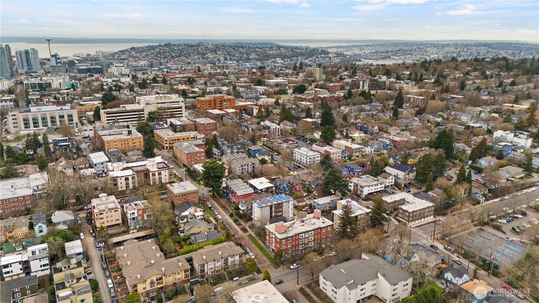 1814 E John Street , Seattle, WA 98112