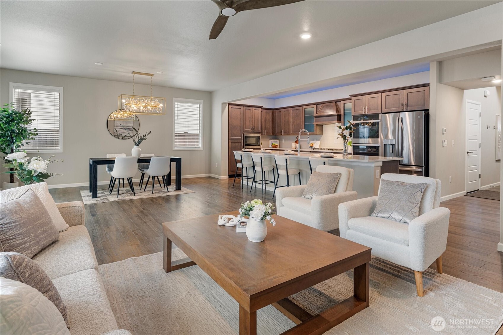 25620 204th Place SE, Covington, WA 98042