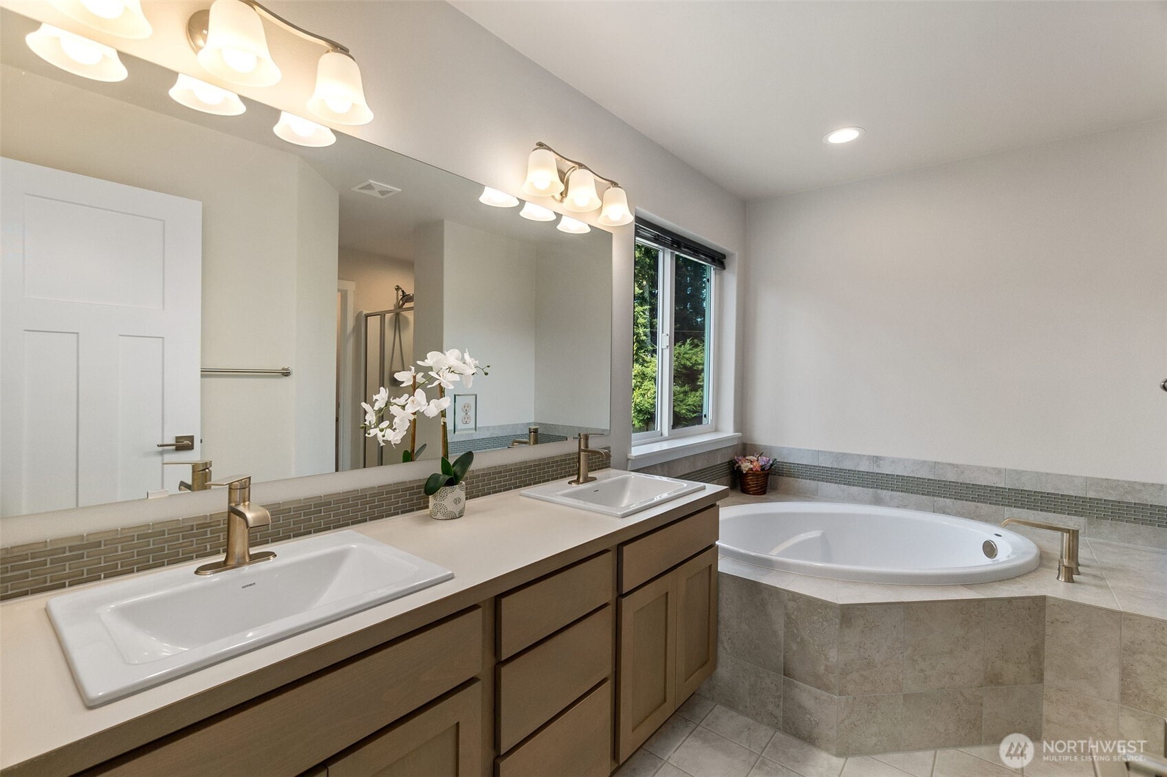 3215 64th Lane SW, Tumwater, WA 98512