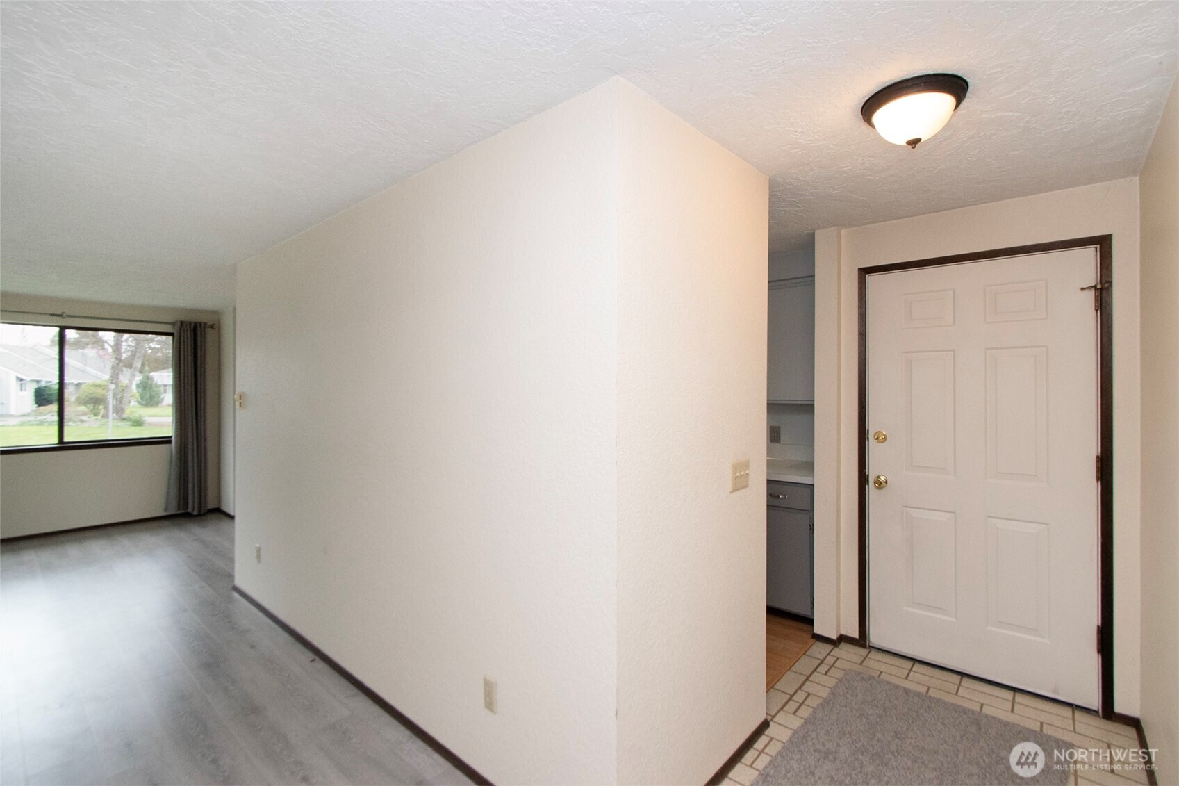 830 N Canterbury Court , Sequim, WA 98382