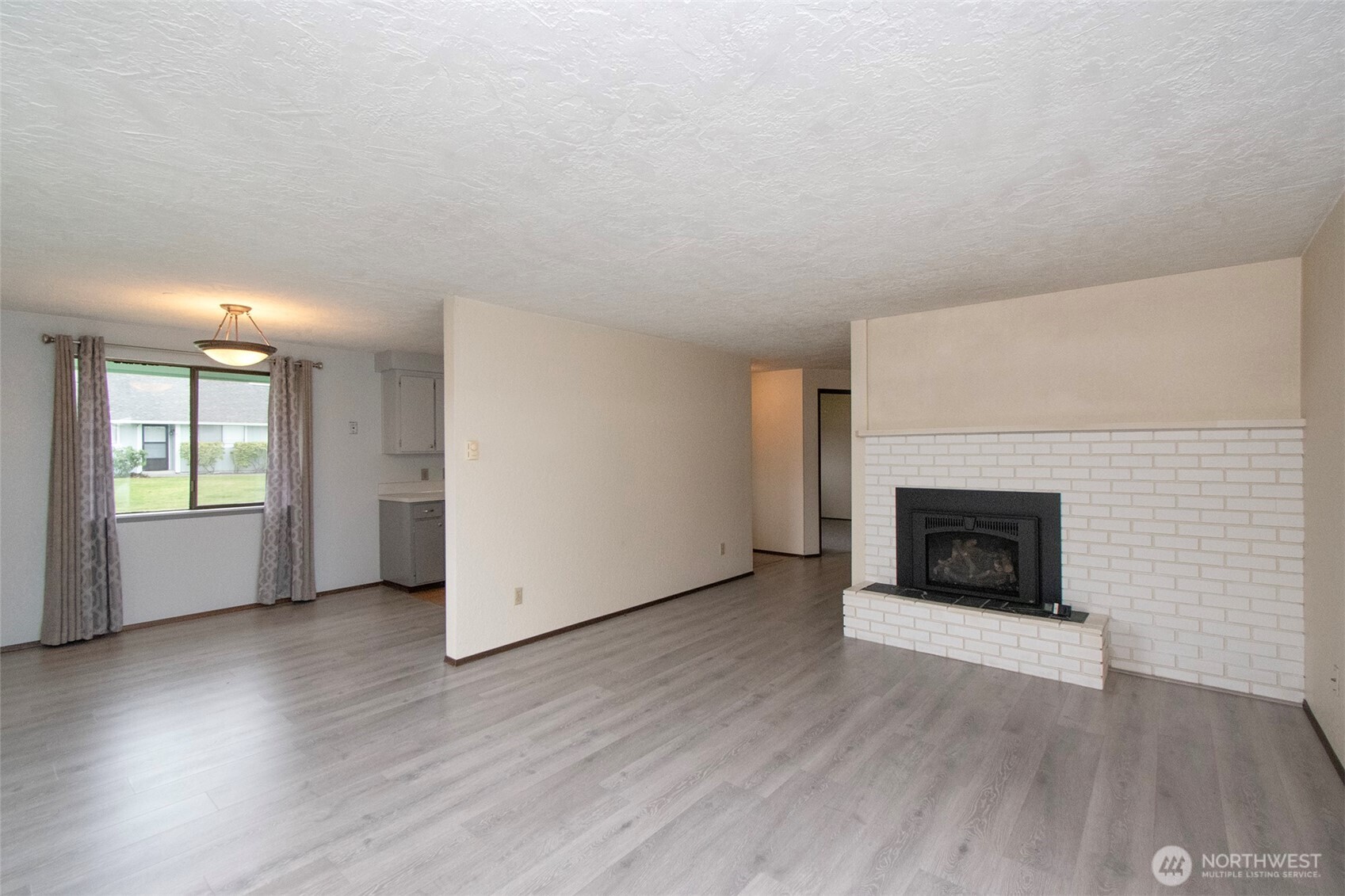 830 N Canterbury Court , Sequim, WA 98382